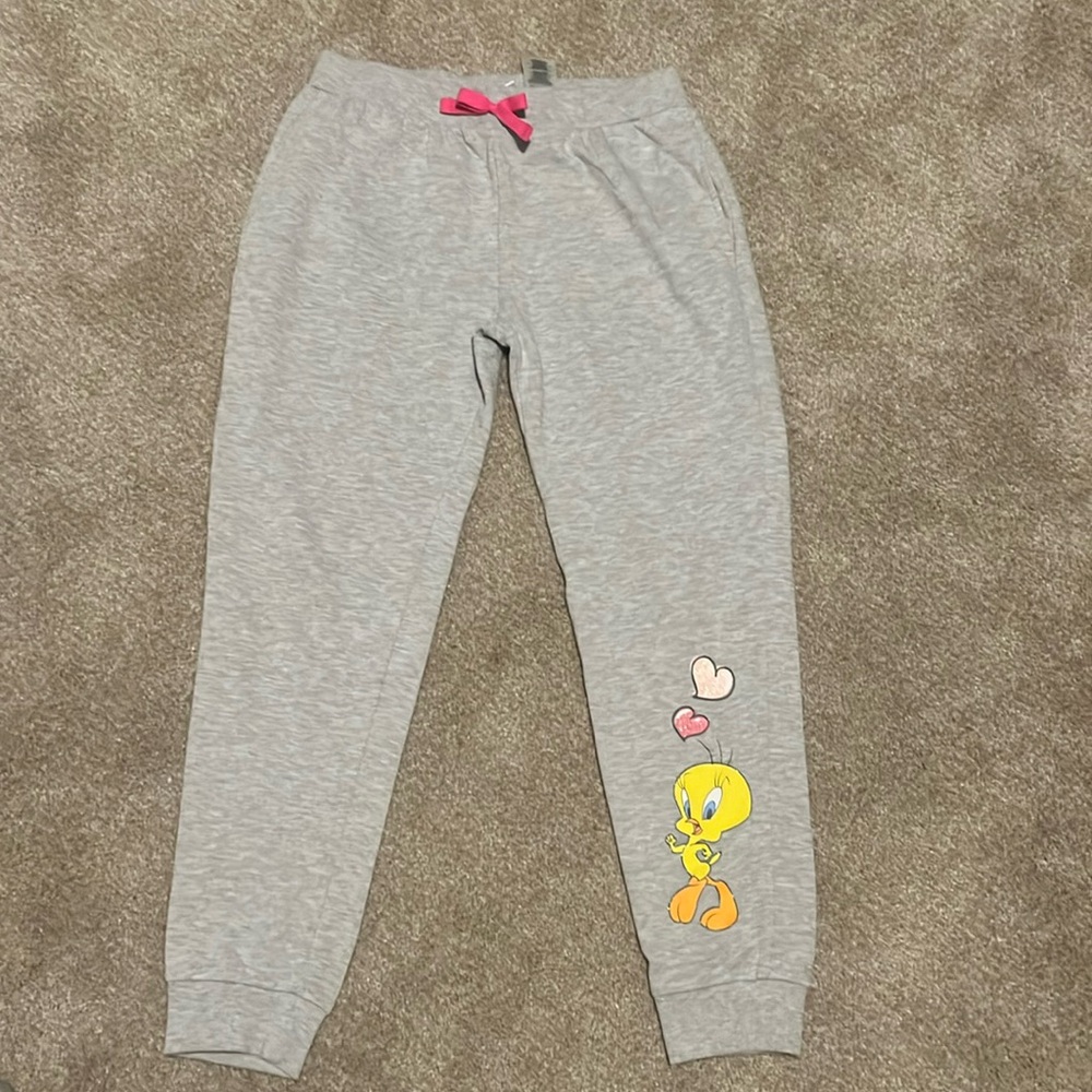 Tweety Bird grey sweats  Good condition!